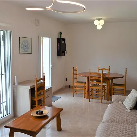 Villa Flores 4a